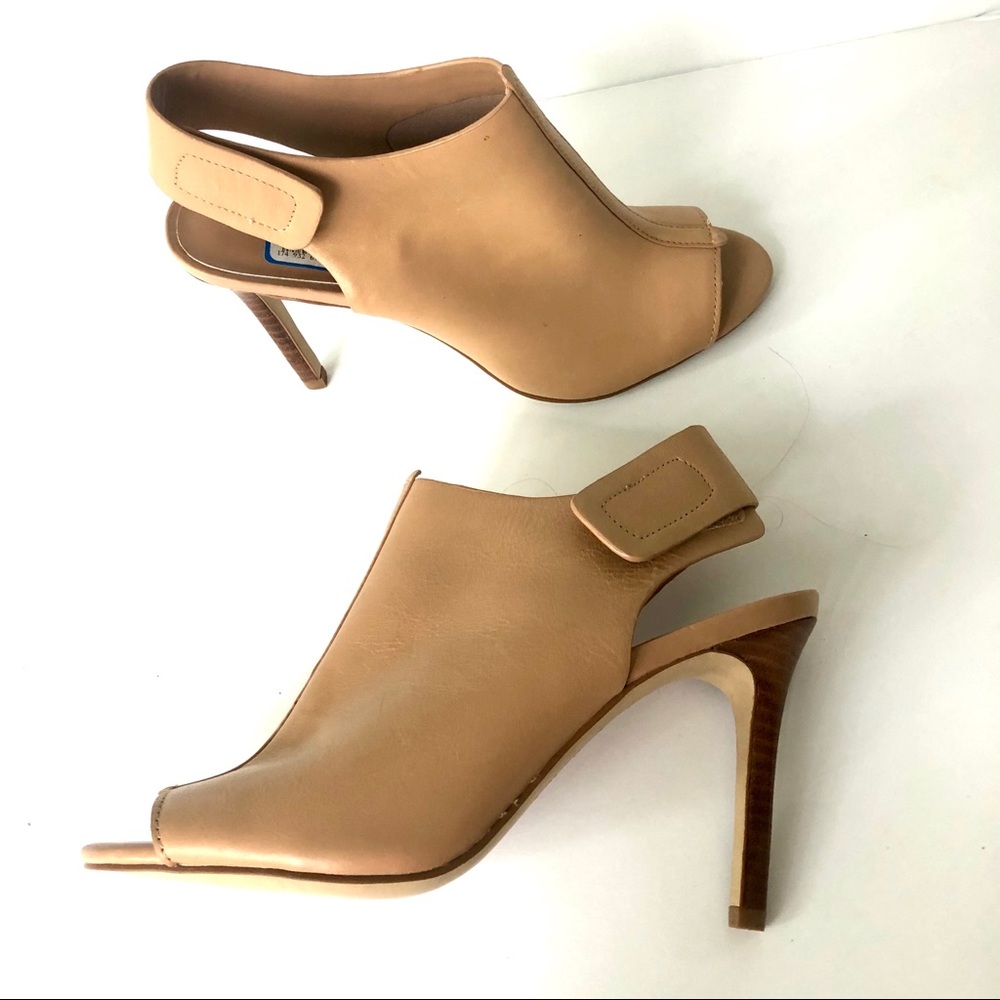 CHARLES DAVID nude leather booties size 8.5